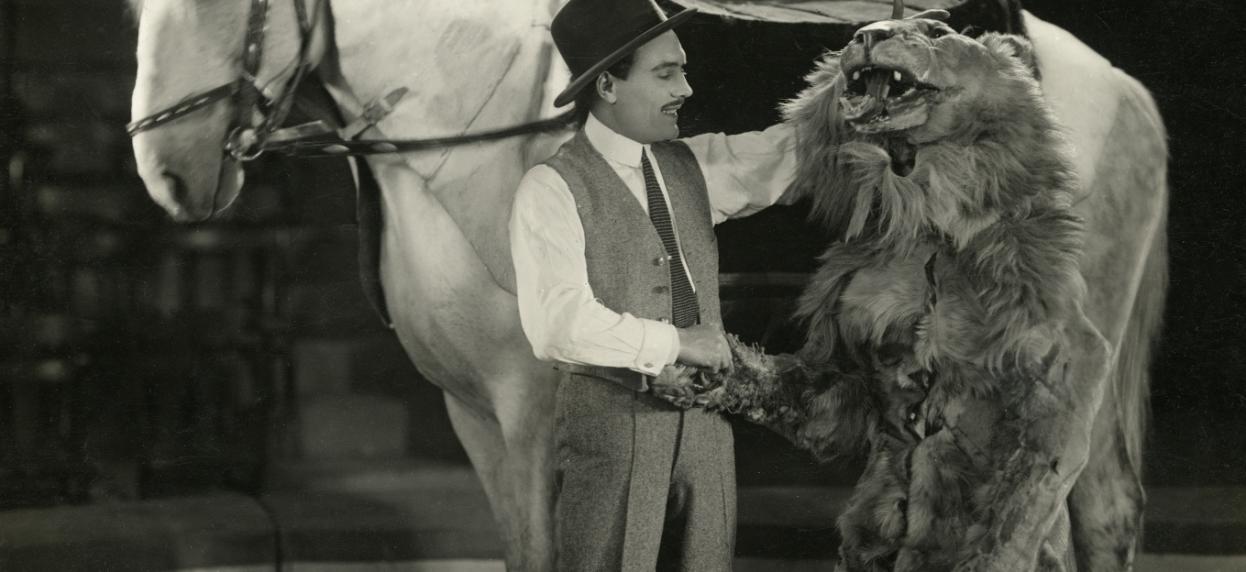 King of the Circus Movie Extract